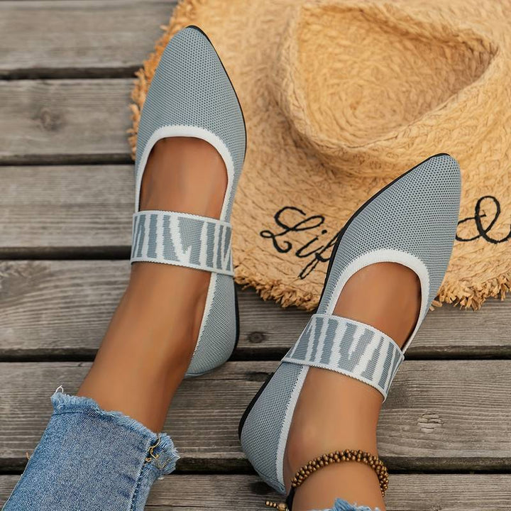 Chic & comfortable pointed flat shoes