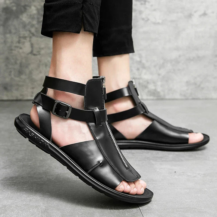 Flat leather sandals in Roman style