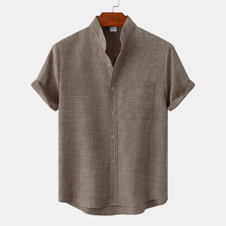 Stylish Short-Sleeve Linen Shirt for Men with Elegant Lapels