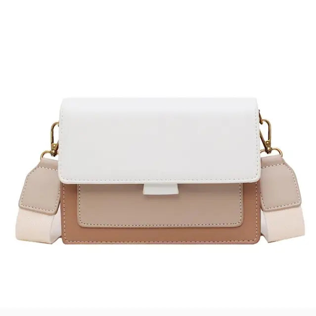 Women's crossbody bag in white leather with soft texture and flap fastening