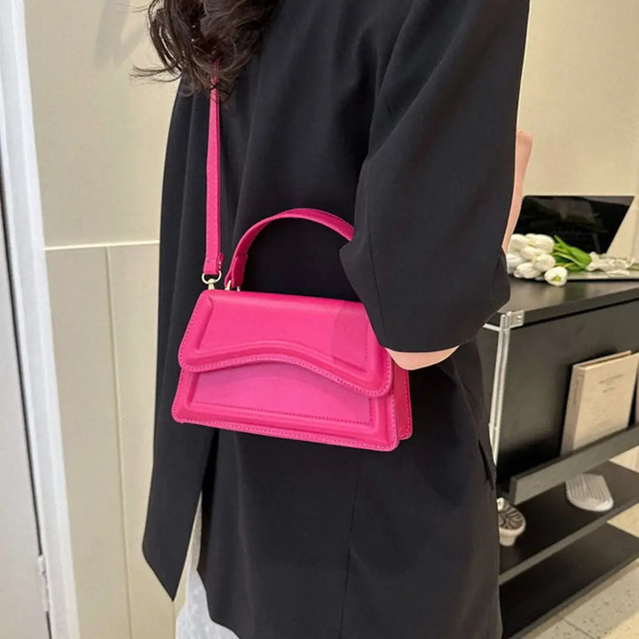 Ladies' leather shoulder bag