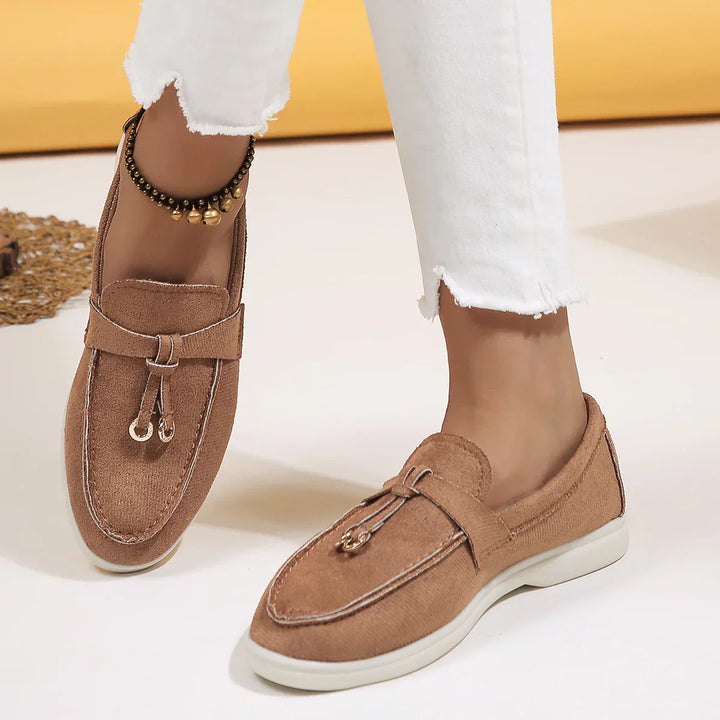 Ladies' slip-on loafers in leather and cashmere