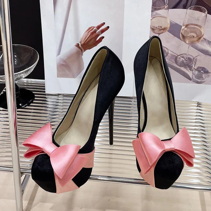 Chic high heels with satin bow