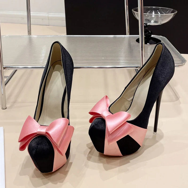 Chic high heels with satin bow