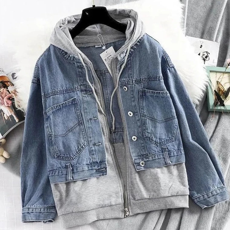 Fashionable hooded jacket