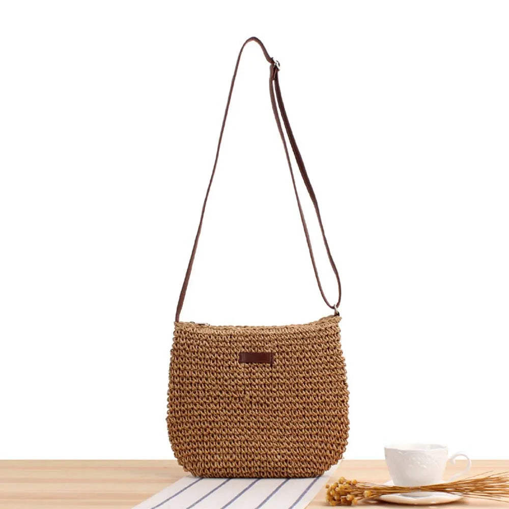 Women's casual straw knitted shoulder bag with inner zip pocket