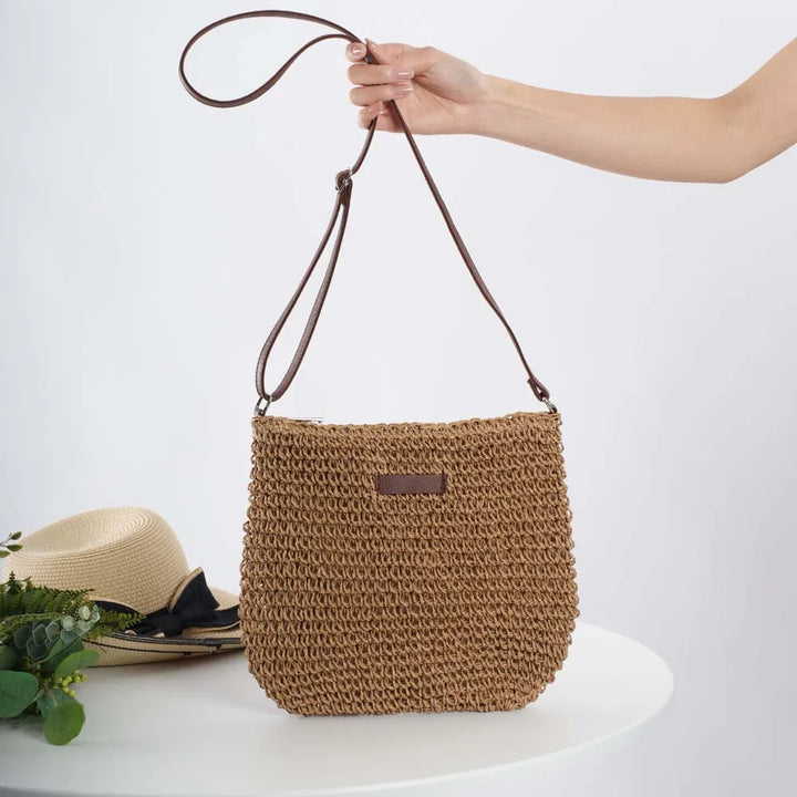 Women's casual straw knitted shoulder bag with inner zip pocket