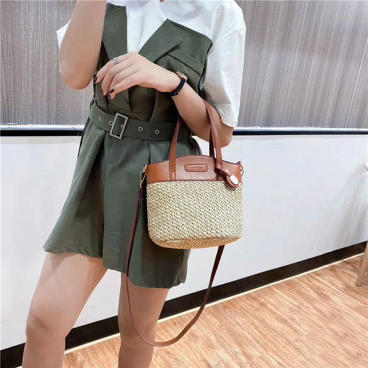 Women's shoulder bag with knitted pattern, PU patchwork and designer strap