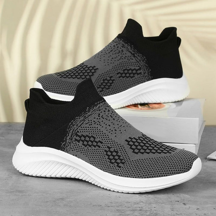 Breathable knitted sneakers with a modern design