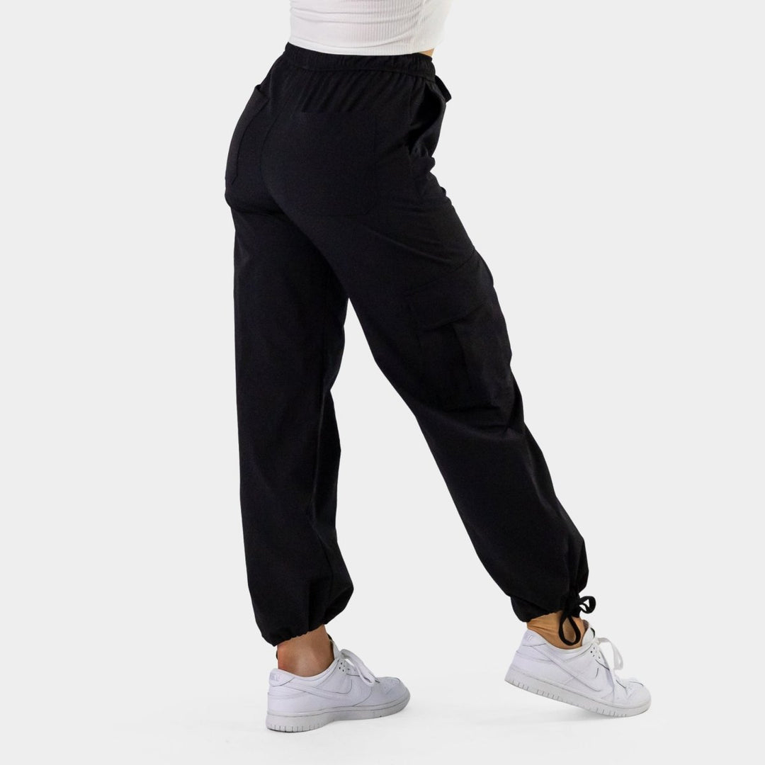 Chic Black Cloud Cargo Pants for Ultimate Comfort