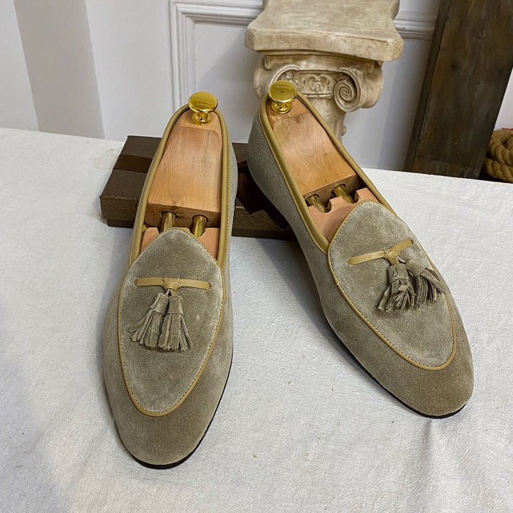 Fashionable suede slip on fashion loafers