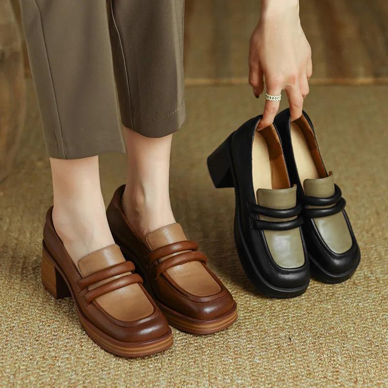 Retro loafers with block heel